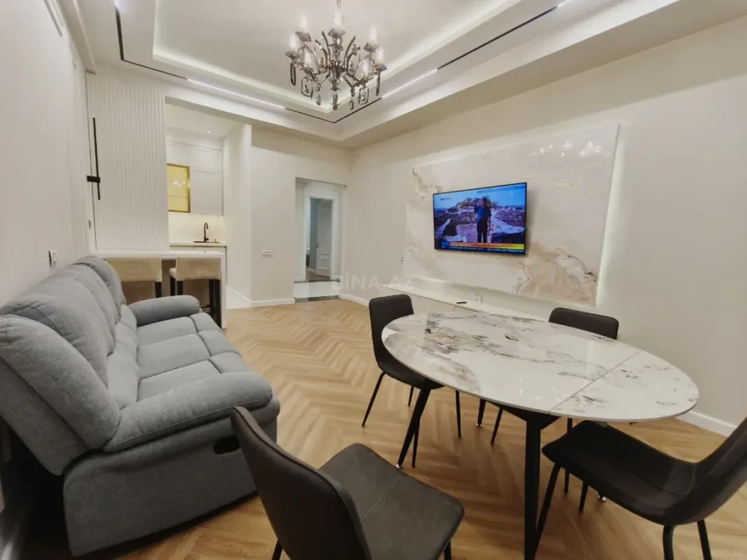 Kirayə verilir 3 otaqlı mənzil 115 m²