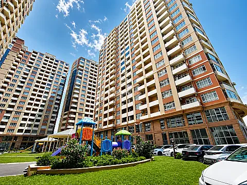 Kirayə verilir 3 otaqlı mənzil 130 m² — Bakı, Xətai 3 otaq 130.00 m²