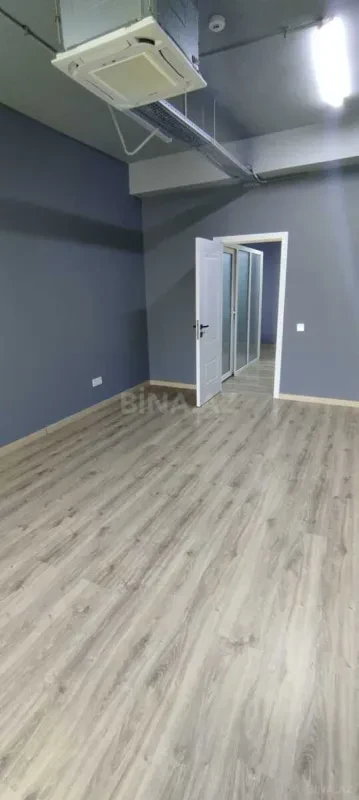 Kirayə verilir 3 otaqlı ofis 90 m²