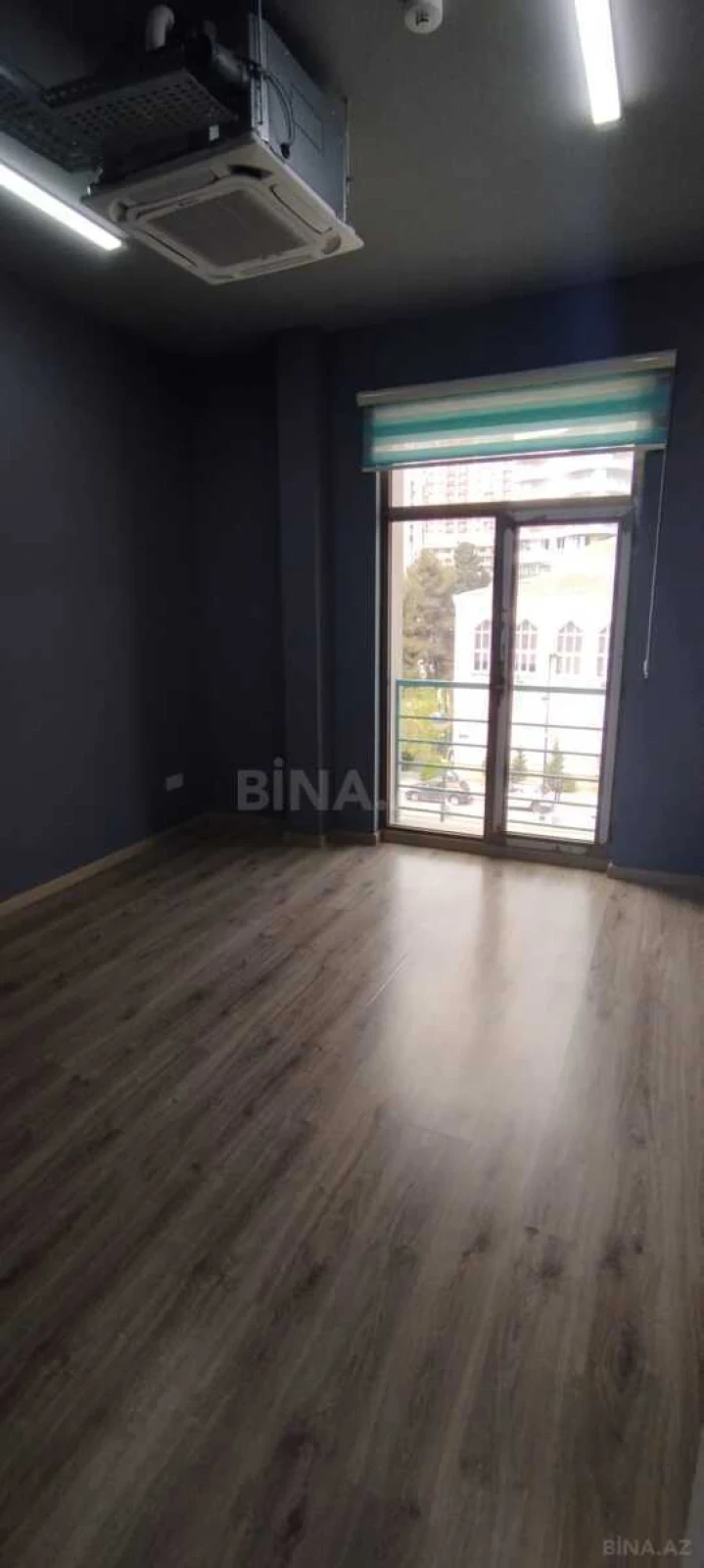 Kirayə verilir 3 otaqlı ofis 90 m²
