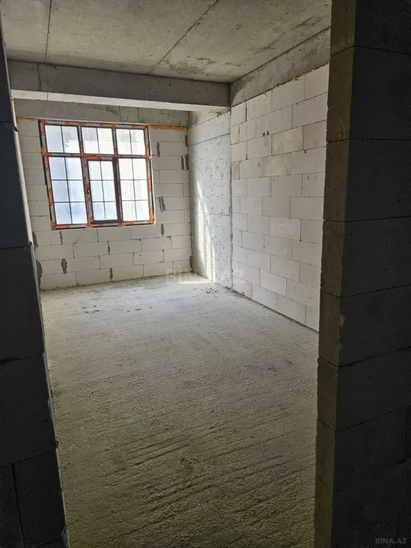 Satılır 3 otaqlı mənzil 108.8 m²