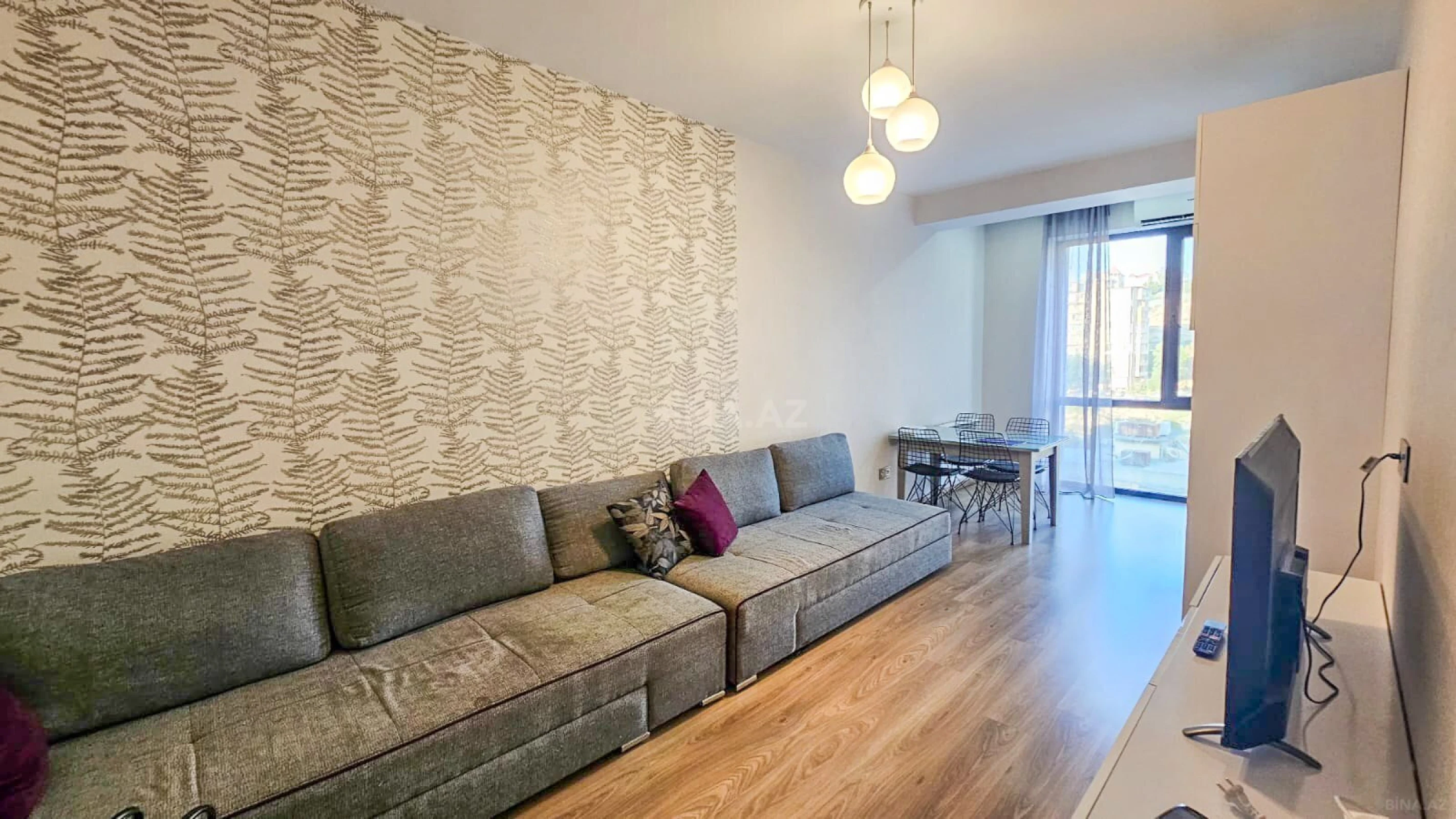 Kirayə verilir 2 otaqlı mənzil 62 m²