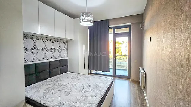 Kirayə verilir 2 otaqlı mənzil 62 m²