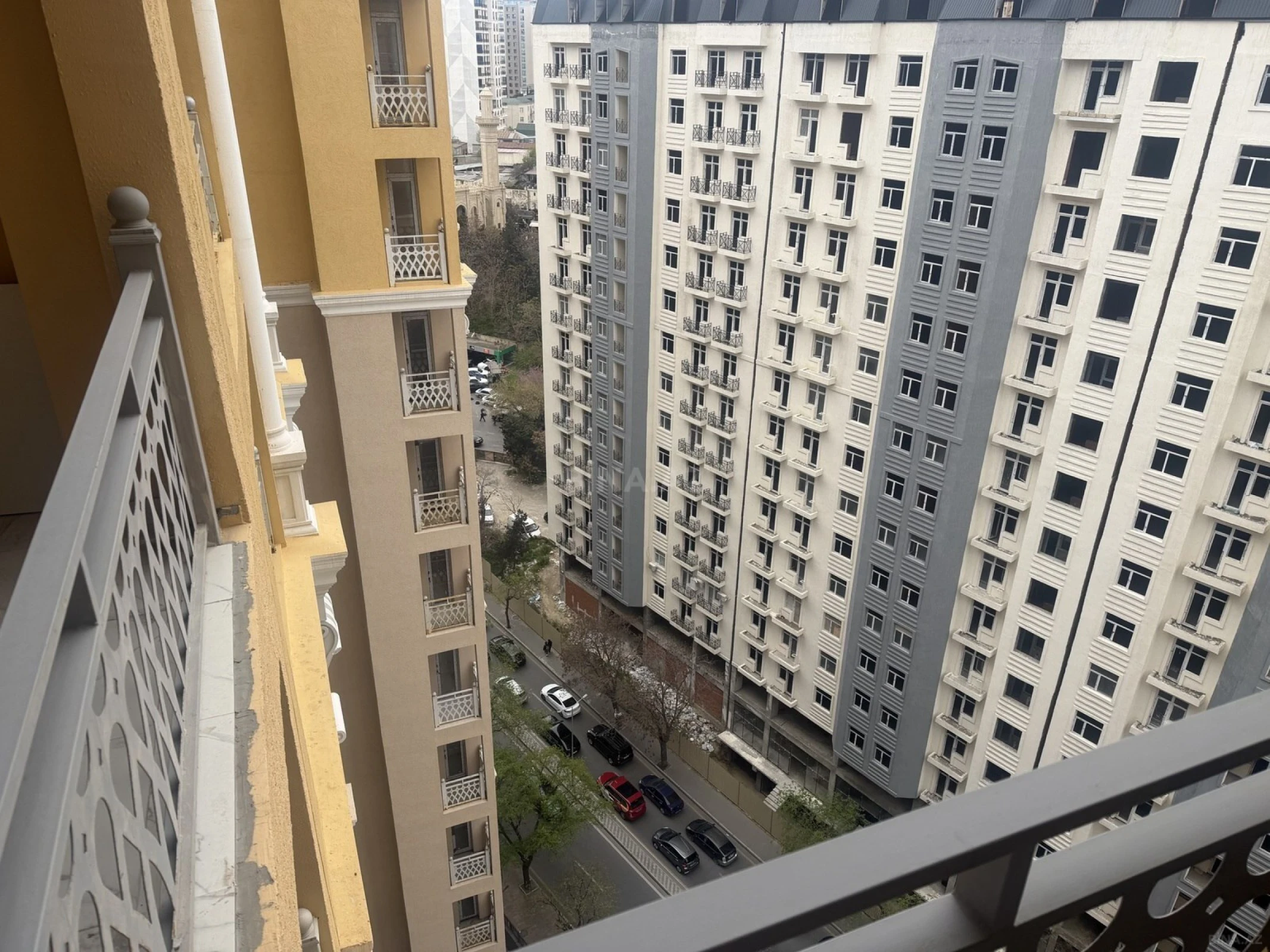 Satılır 3 otaqlı mənzil 80 m²