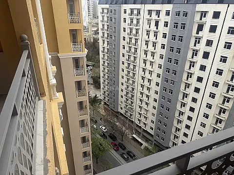 Satılır 3 otaqlı mənzil 80 m²