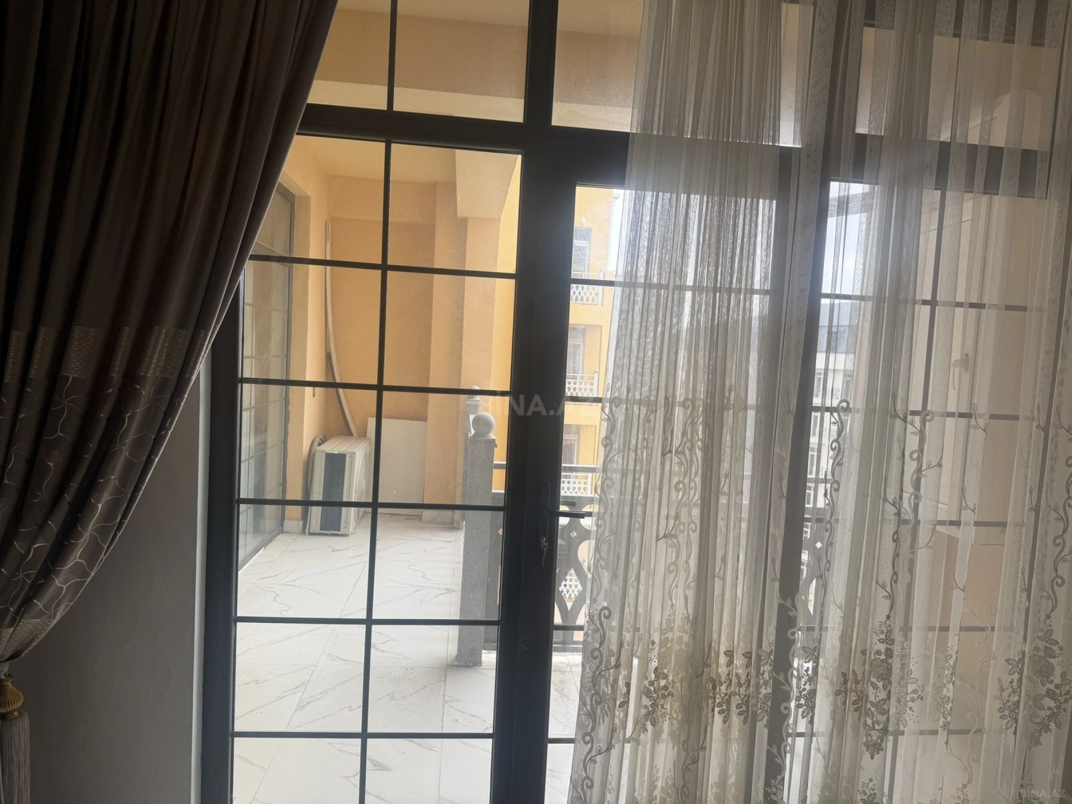 Satılır 3 otaqlı mənzil 80 m²