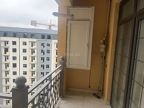 Satılır 3 otaqlı mənzil 80 m²