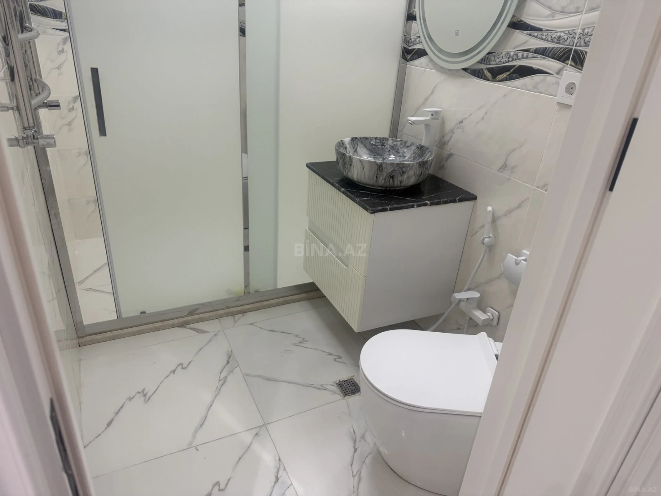 Satılır 3 otaqlı mənzil 80 m²