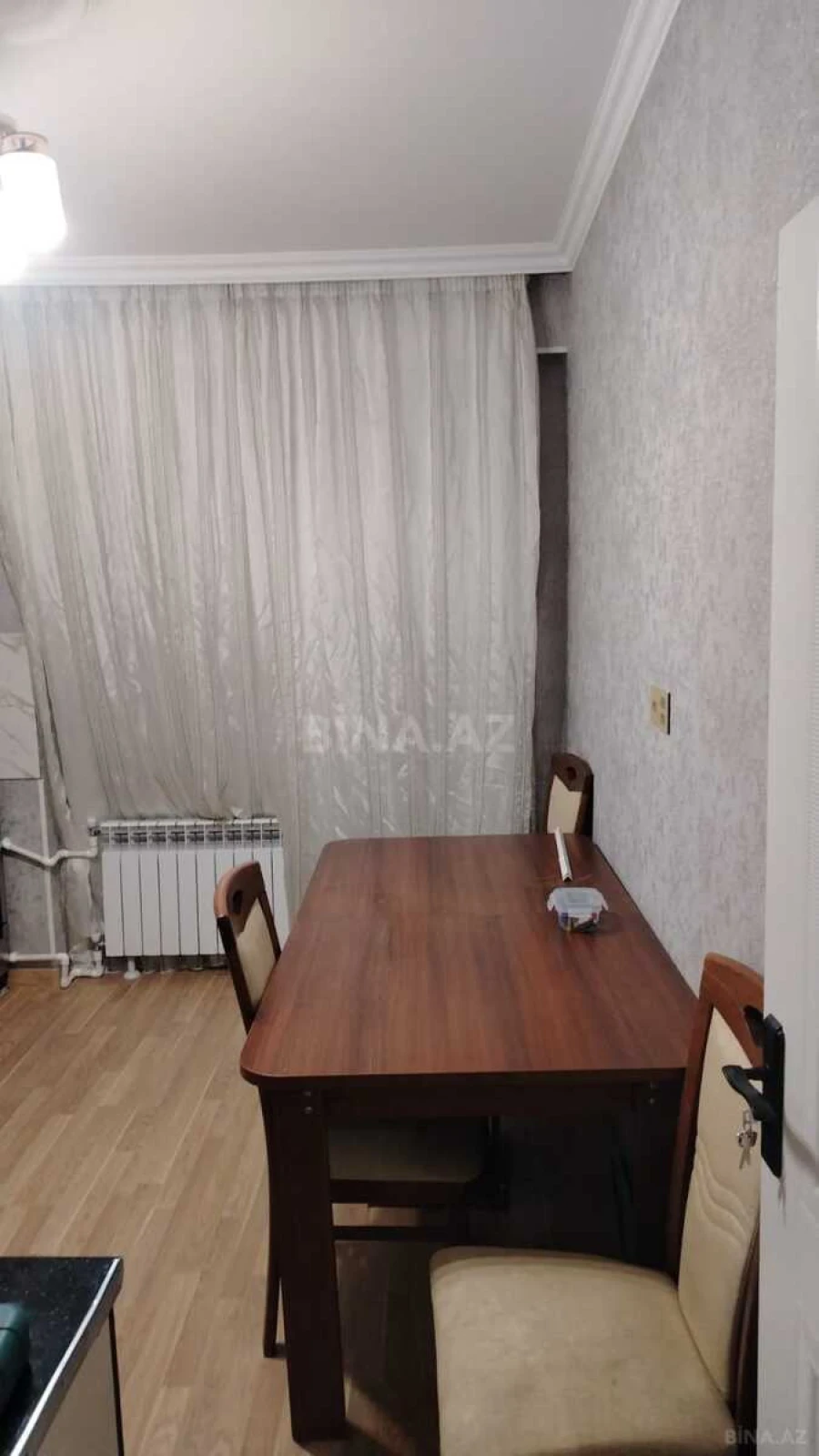 Kirayə verilir 2 otaqlı mənzil 65 m²