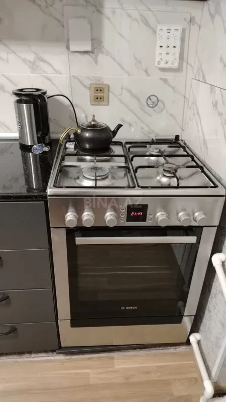 Kirayə verilir 2 otaqlı mənzil 65 m²