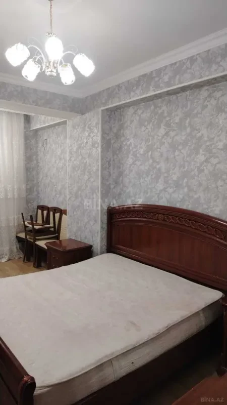 Kirayə verilir 2 otaqlı mənzil 65 m²
