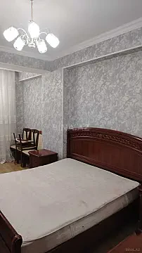 Kirayə verilir 2 otaqlı mənzil 65 m²