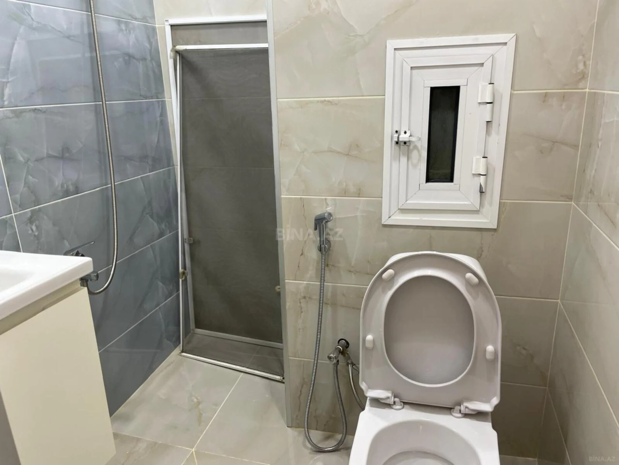 Satılır 2 otaqlı mənzil 55 m²
