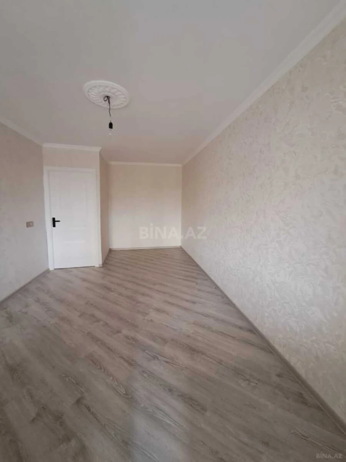 Satılır 1 otaqlı mənzil 37 m²