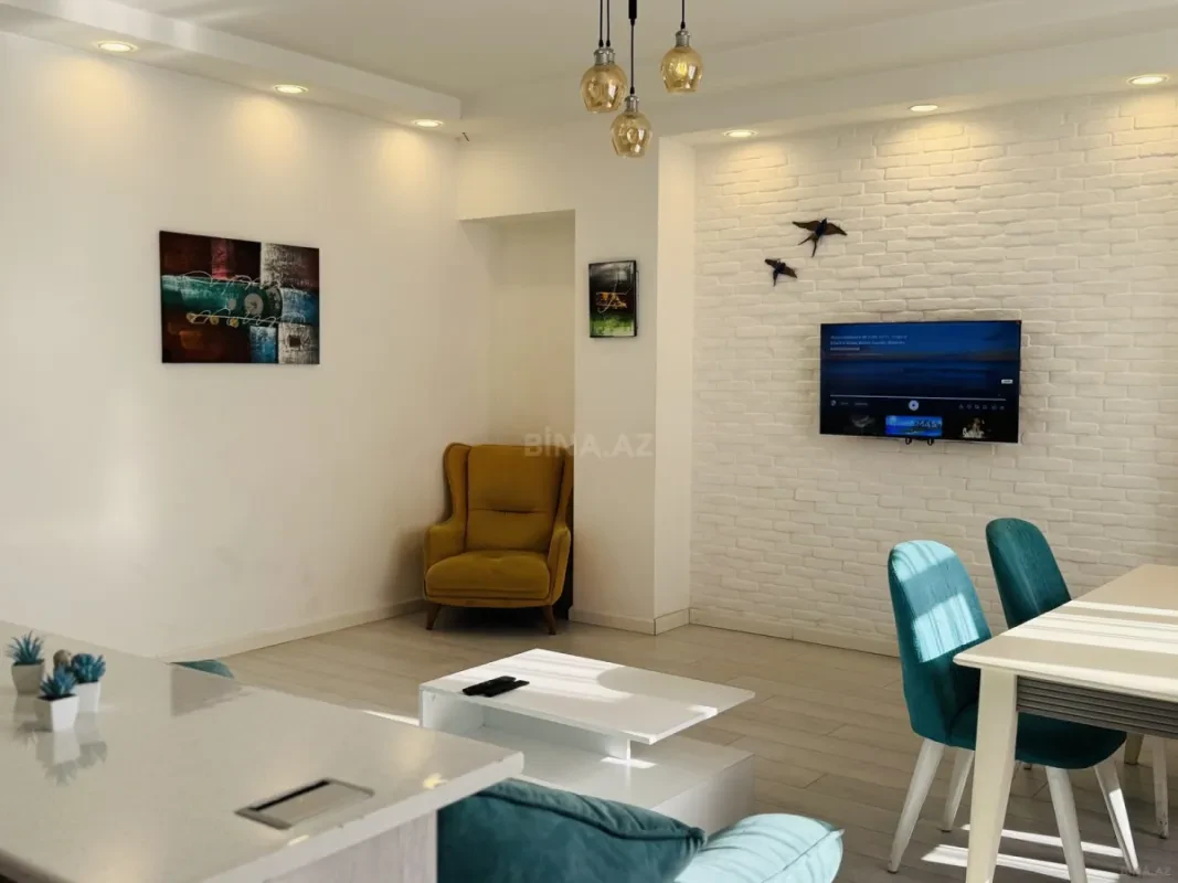 Kirayə verilir 3 otaqlı mənzil 100 m²