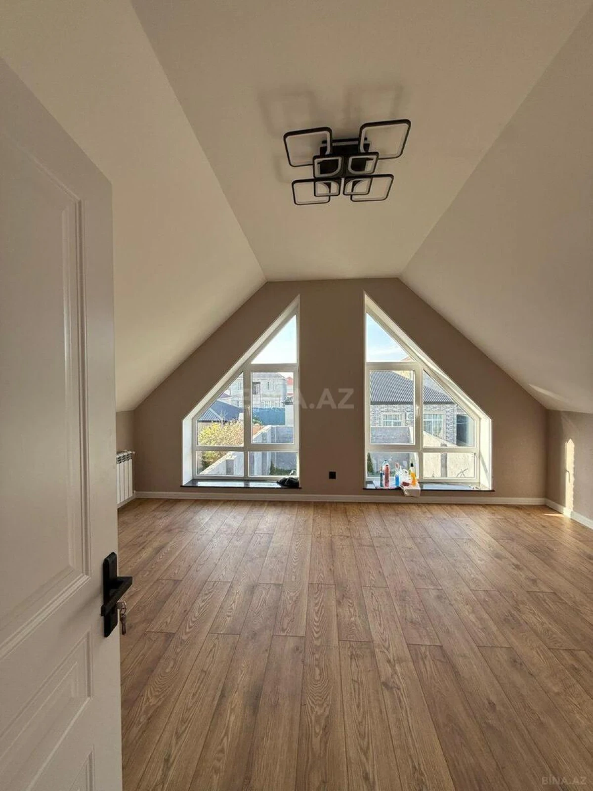 Satılır 4 otaqlı həyət evi 110 m²