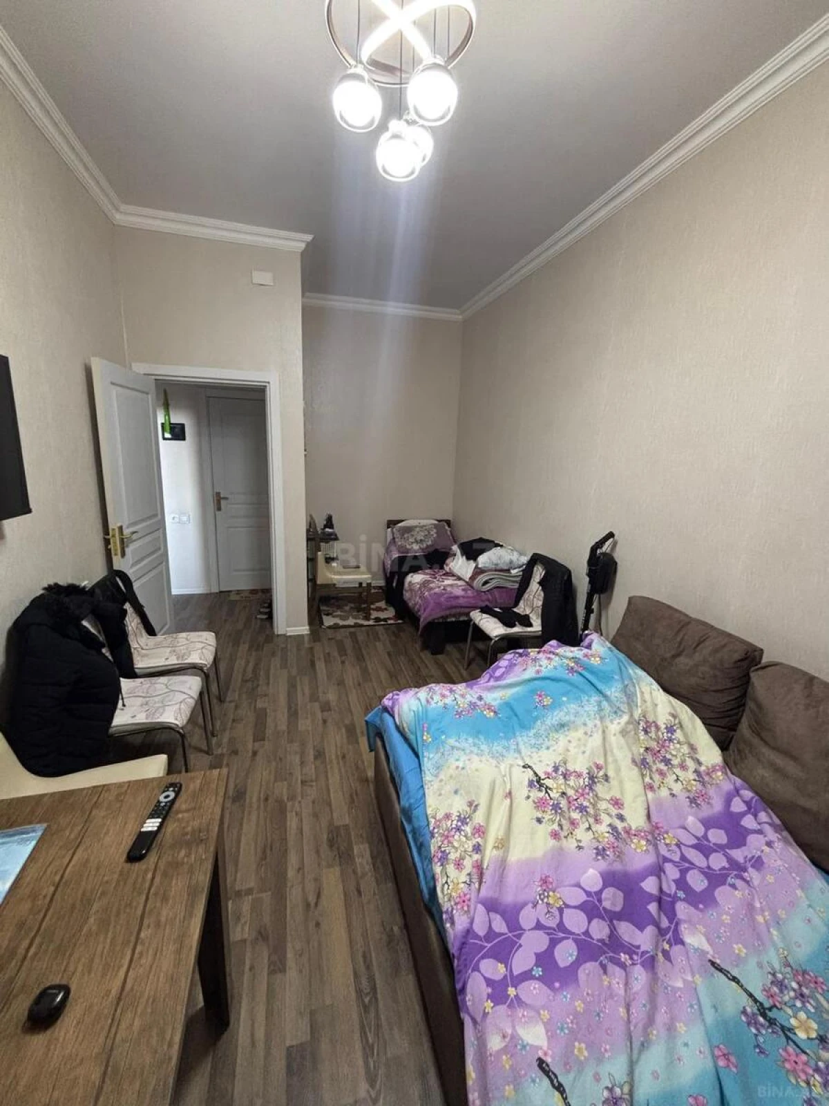 Kirayə verilir 1 otaqlı mənzil 60 m²