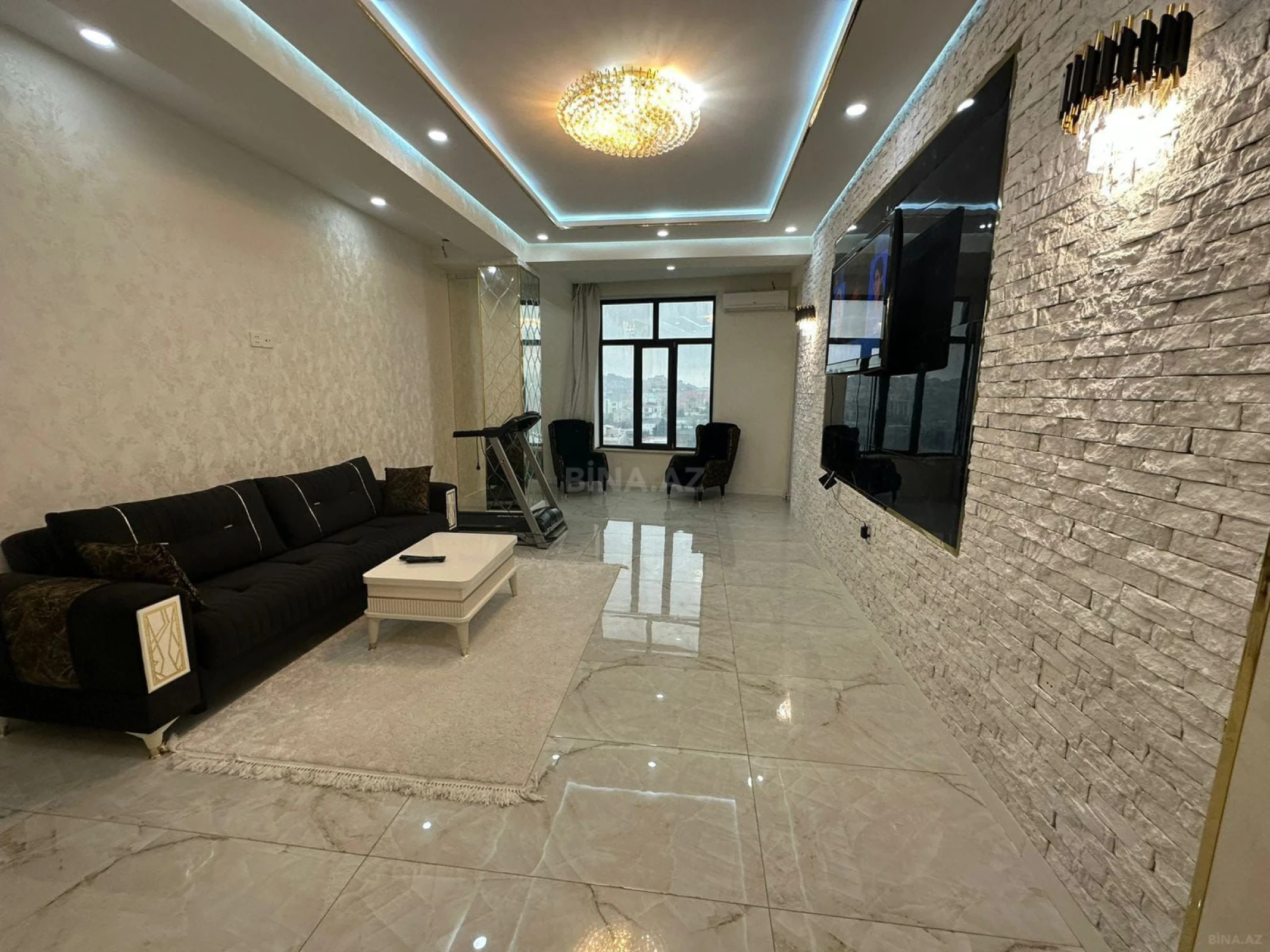 Satılır 3 otaqlı mənzil 95 m²