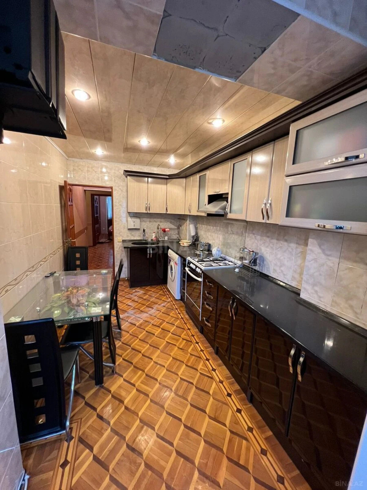 Kirayə verilir 3 otaqlı mənzil 100 m²