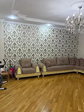 Satılır 2 otaqlı mənzil 109 m²