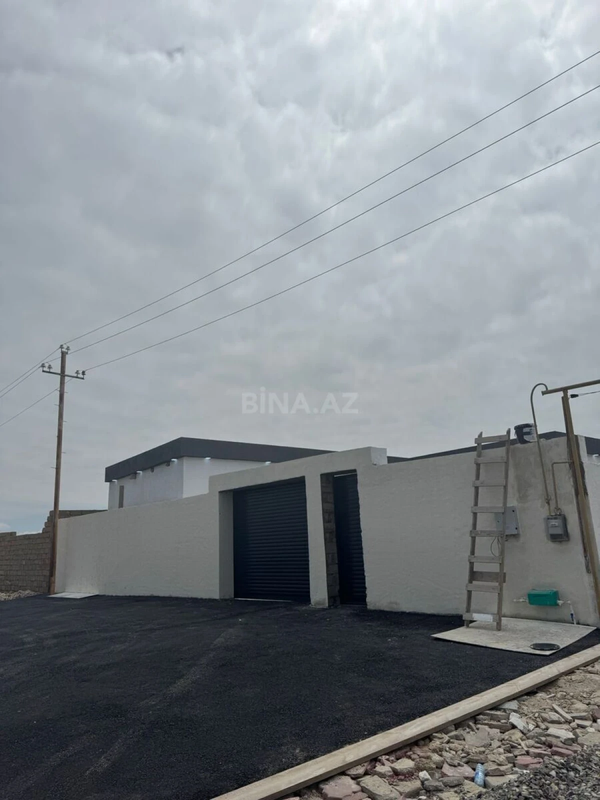 Satılır 4 otaqlı həyət evi 110 m²