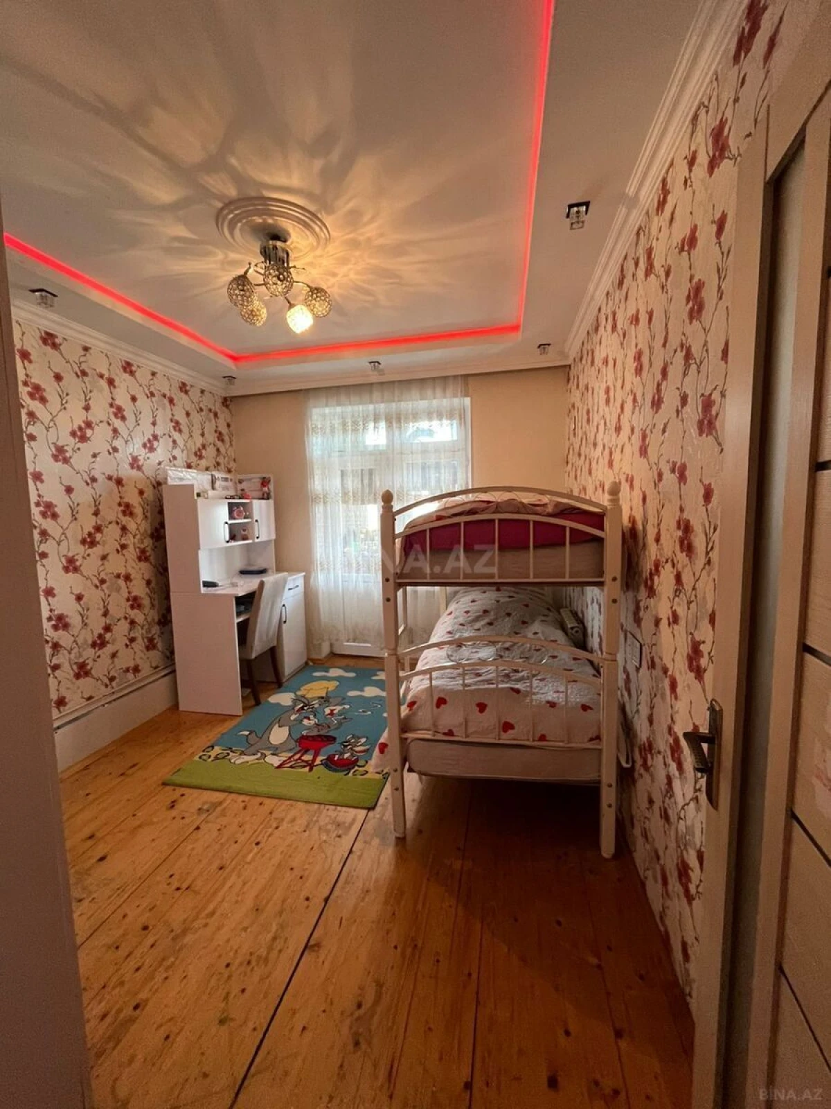 Satılır 3 otaqlı mənzil 52 m²