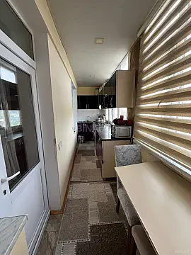 Satılır 3 otaqlı mənzil 52 m²