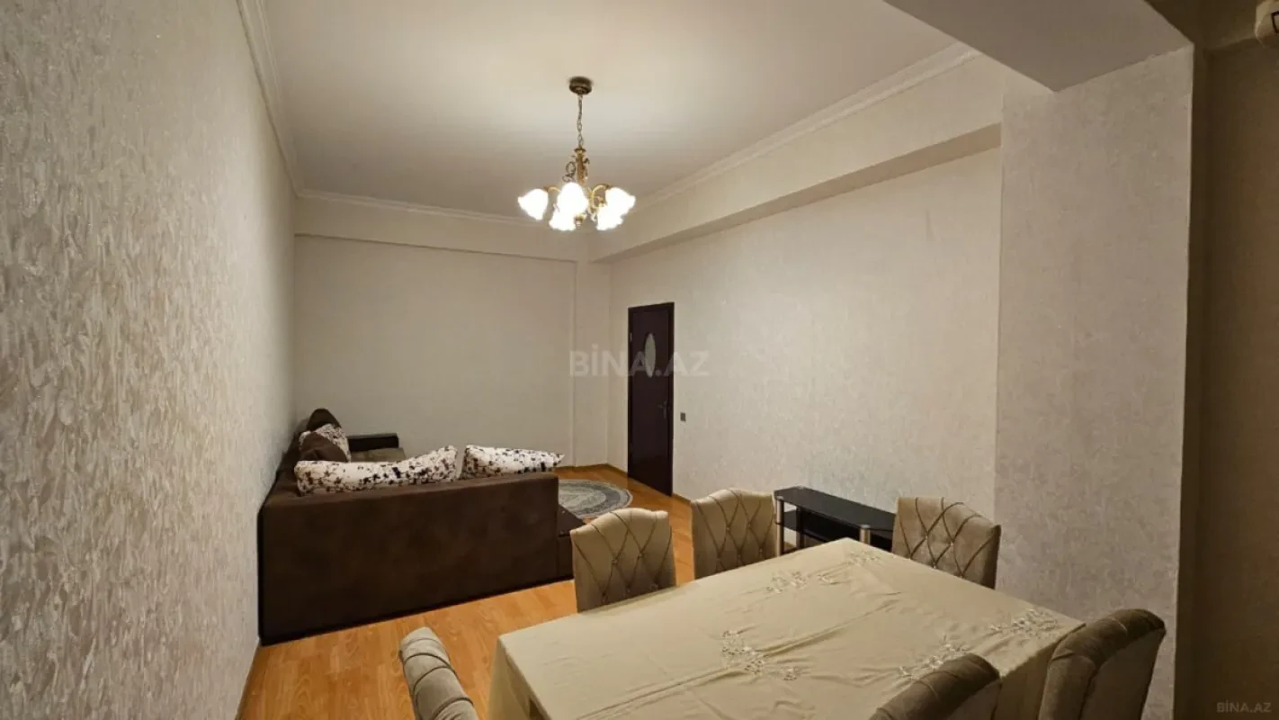 Kirayə verilir 2 otaqlı mənzil 70 m²
