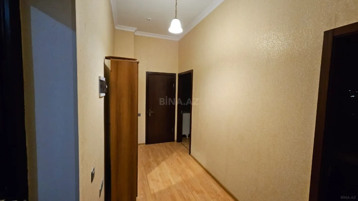 Kirayə verilir 2 otaqlı mənzil 70 m²