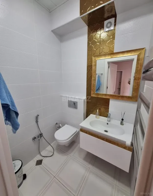Kirayə verilir 2 otaqlı mənzil 1115 m²
