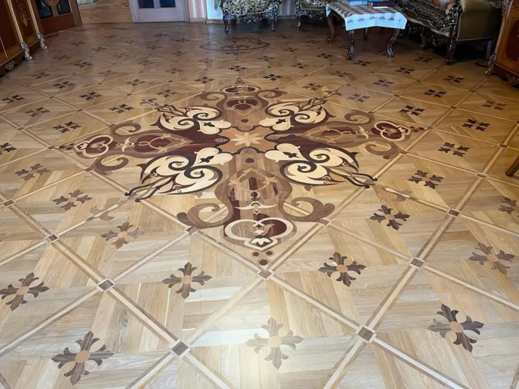 Satılır 5 otaqlı mənzil 295 m²