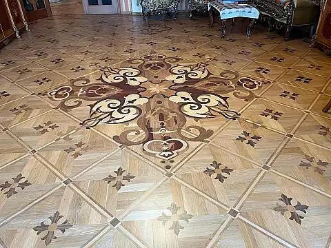 Satılır 5 otaqlı mənzil 295 m²