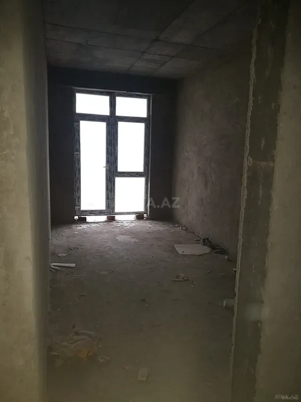 Satılır 1 otaqlı mənzil 78.5 m²