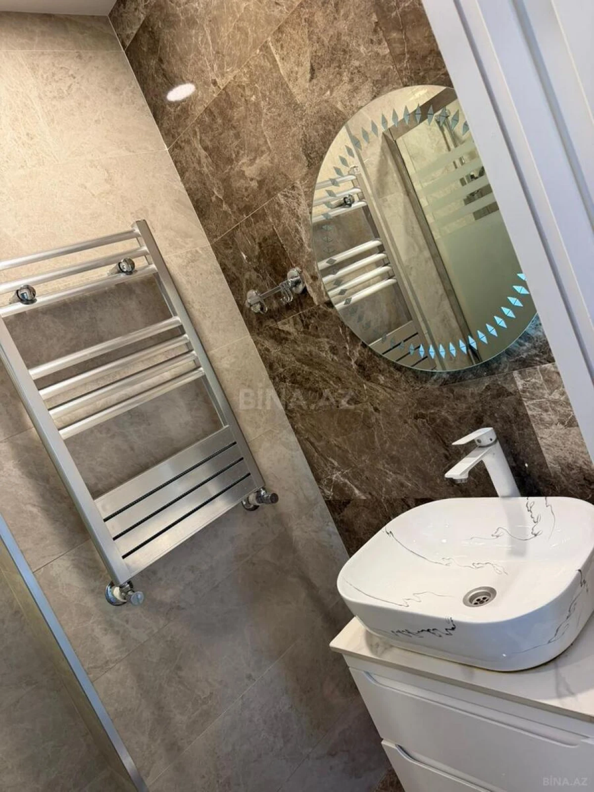 Kirayə verilir 3 otaqlı mənzil 97 m²