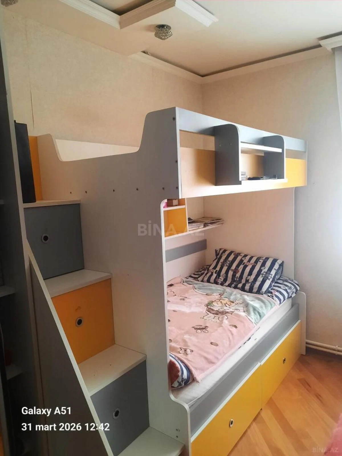 Kirayə verilir 3 otaqlı mənzil 83 m²