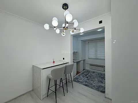 Satılır 2 otaqlı mənzil 60 m²