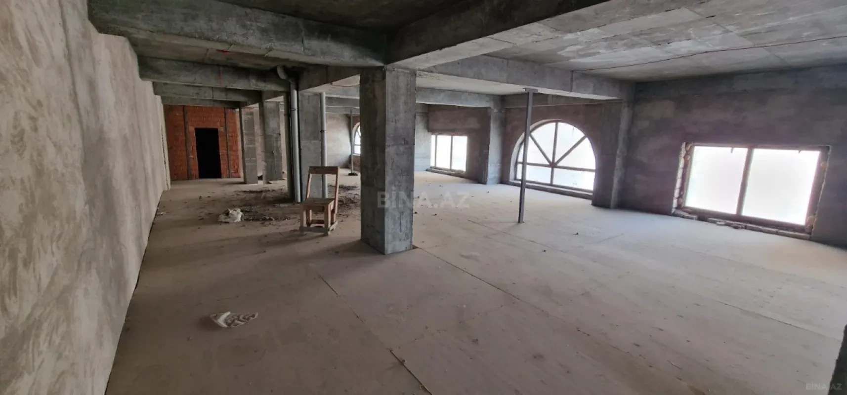 Kirayə verilir obyekt 1000 m²