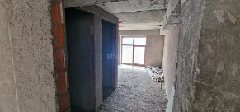 Kirayə verilir obyekt 1000 m²