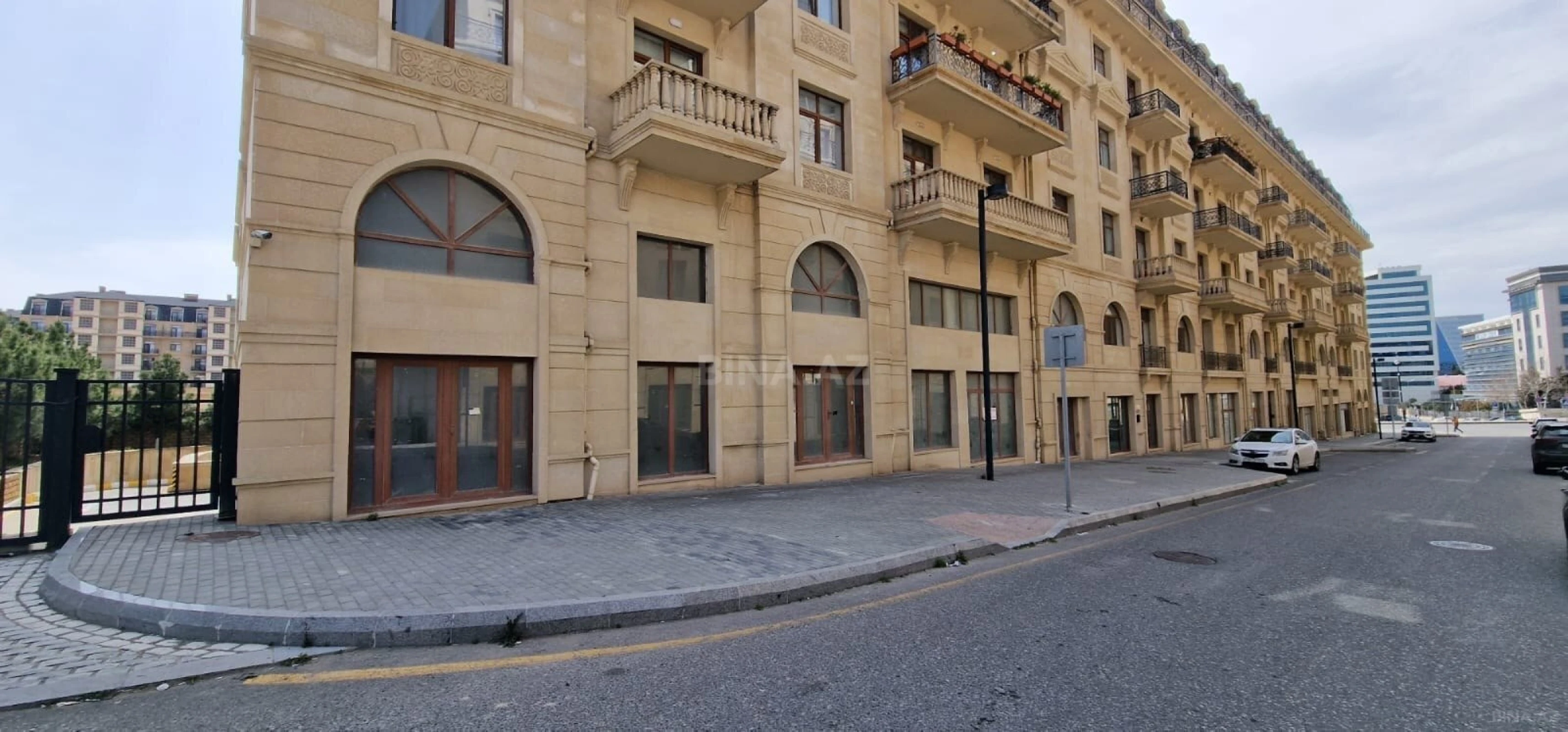 Kirayə verilir obyekt 1000 m²