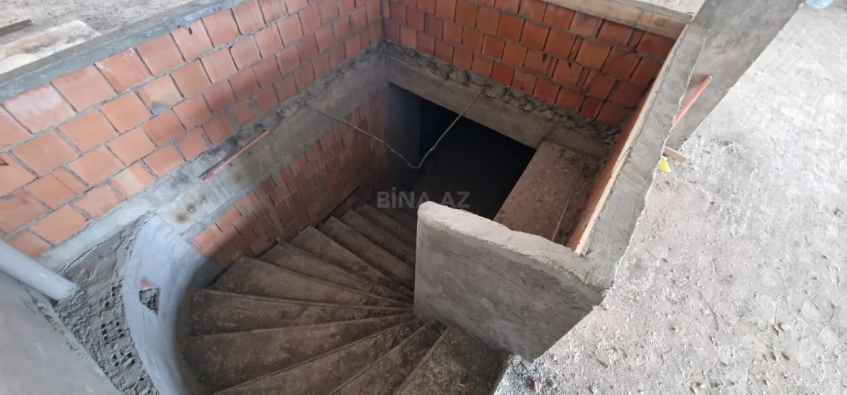 Kirayə verilir obyekt 1000 m²