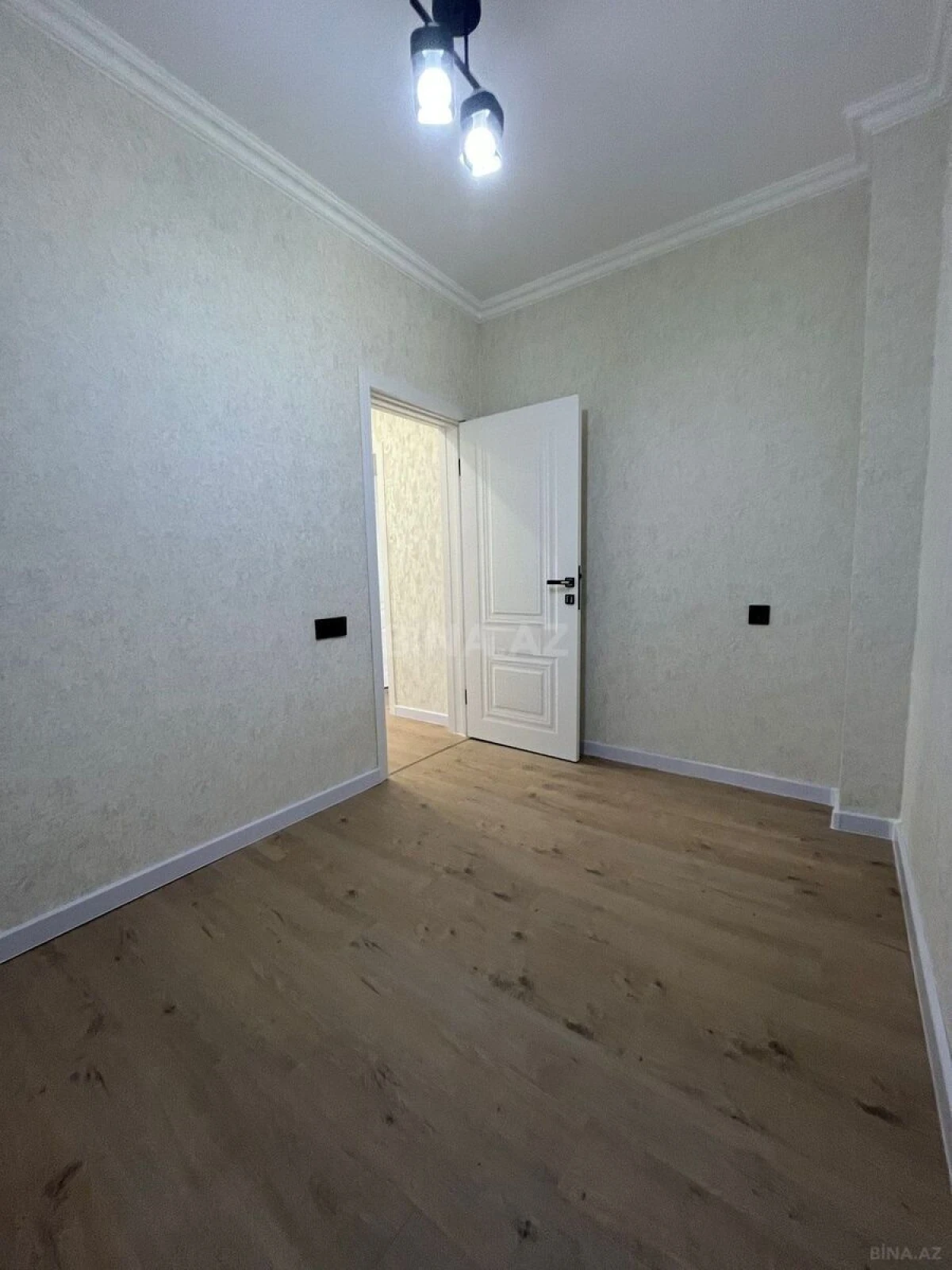 Satılır 3 otaqlı mənzil 62 m²