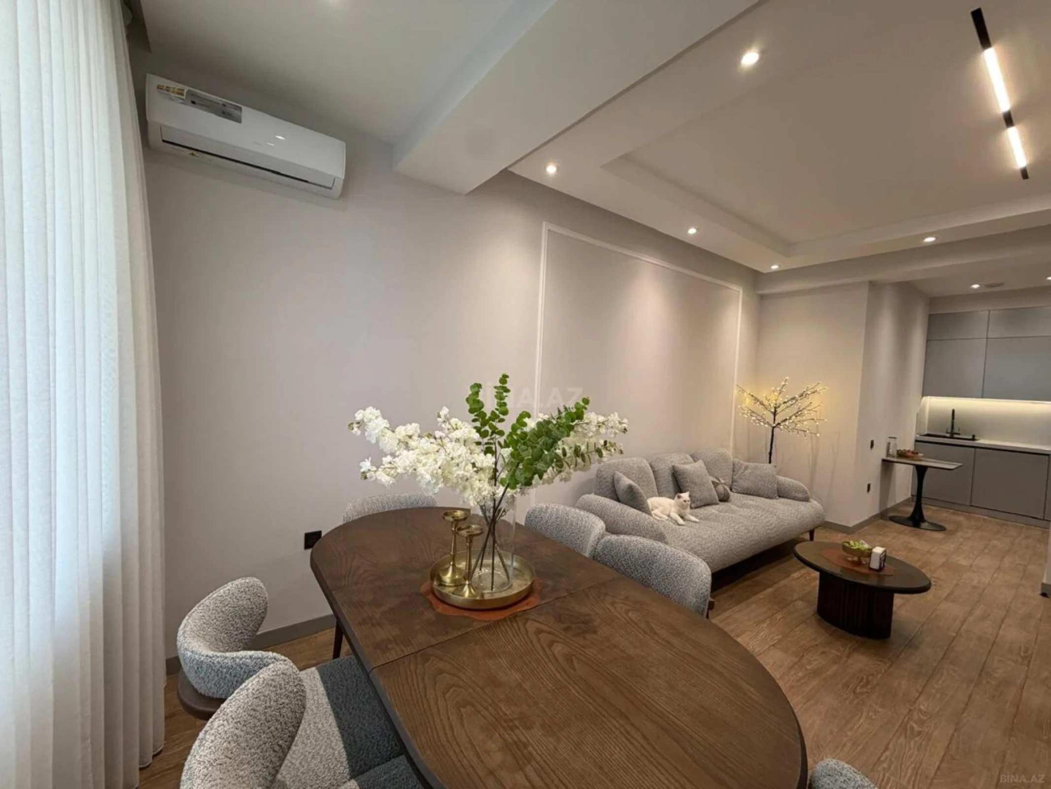 Satılır 3 otaqlı mənzil 86 m²