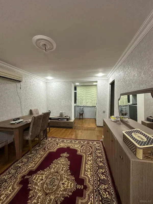 Kirayə verilir 2 otaqlı mənzil 40 m²