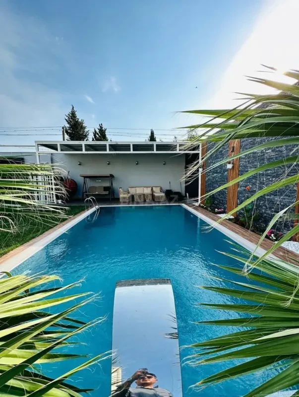 Kirayə verilir 5 otaqlı həyət evi 200 m²