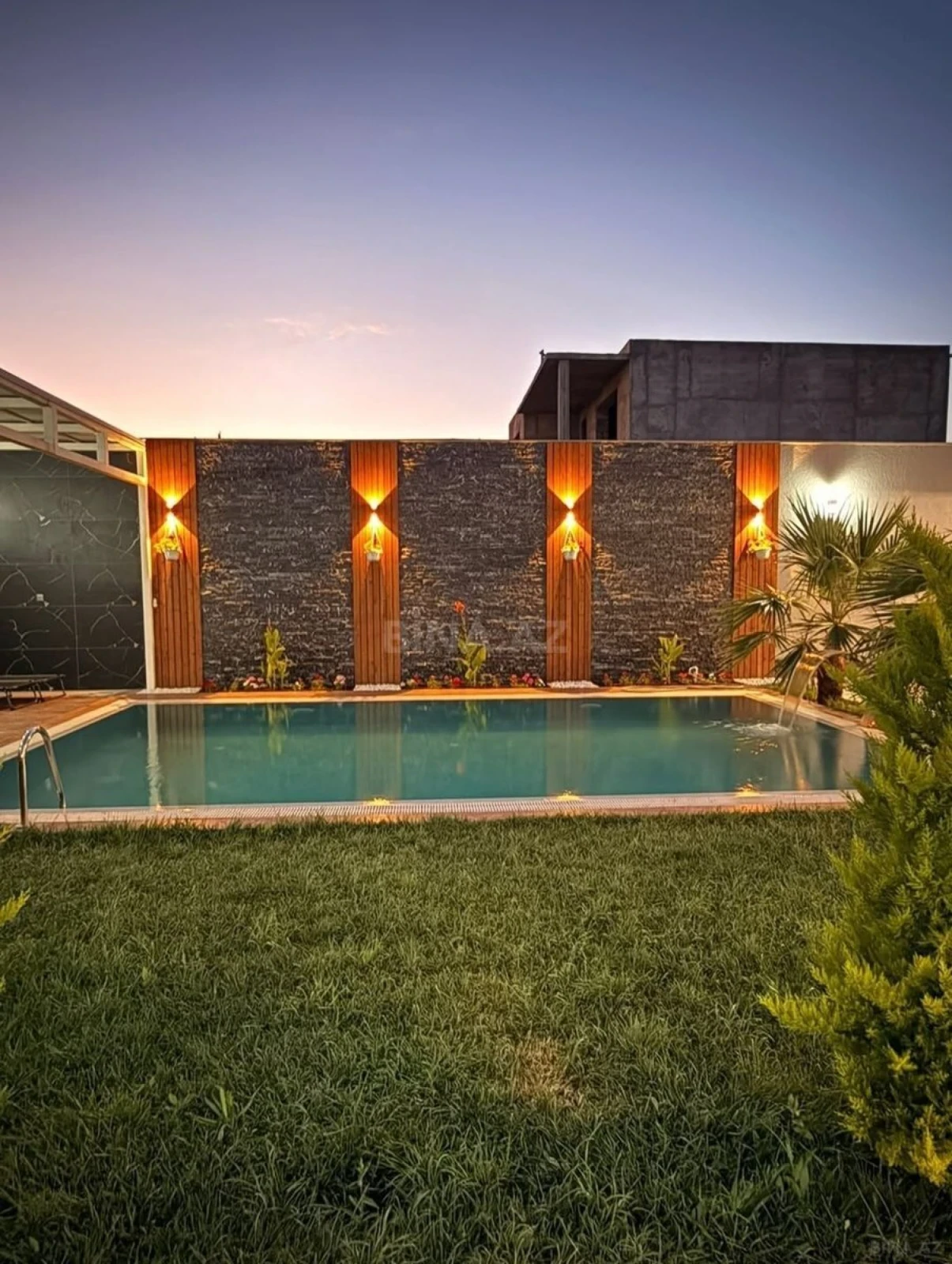 Kirayə verilir 5 otaqlı həyət evi 200 m²