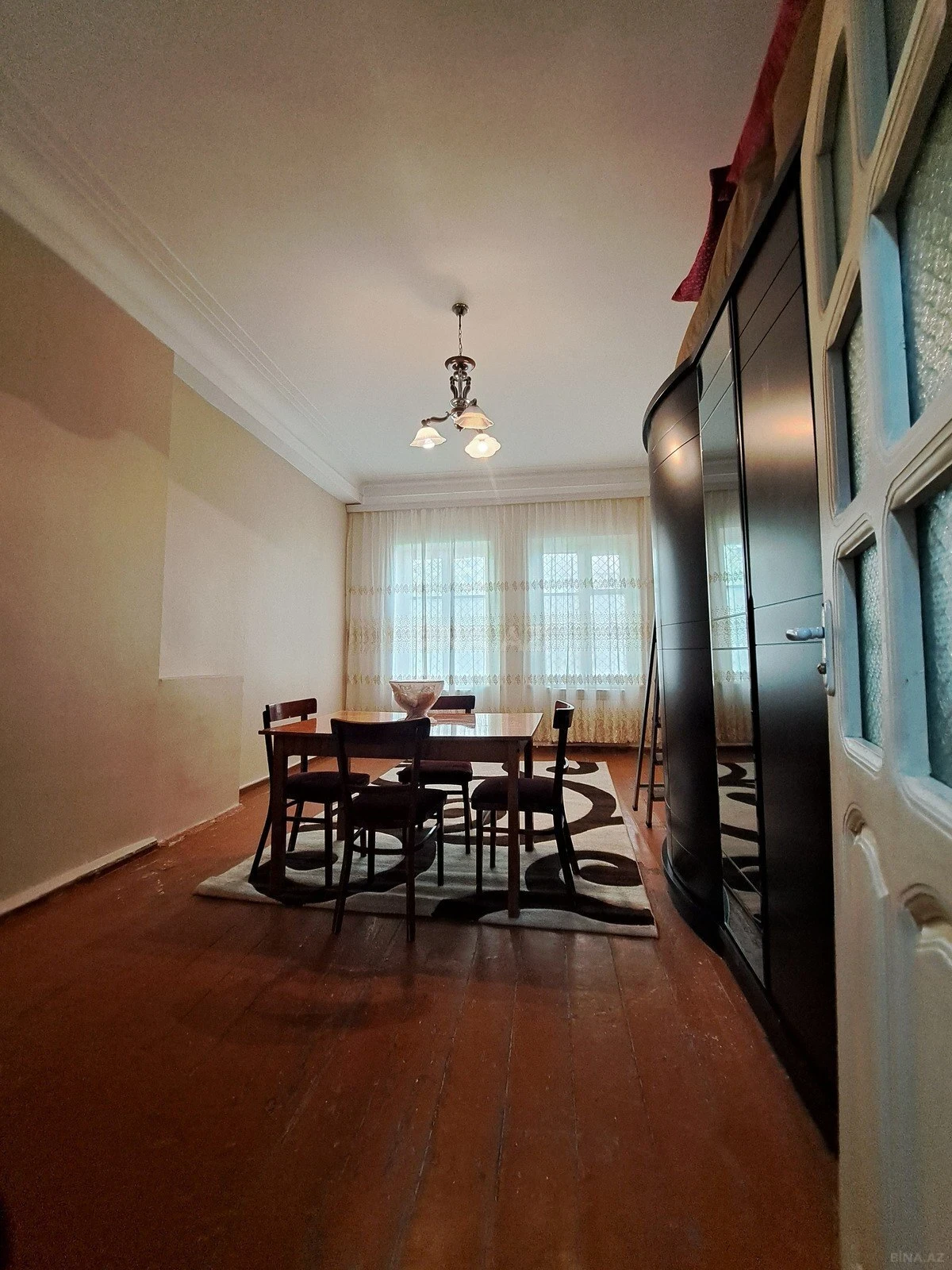 Kirayə verilir 2 otaqlı mənzil 50 m²