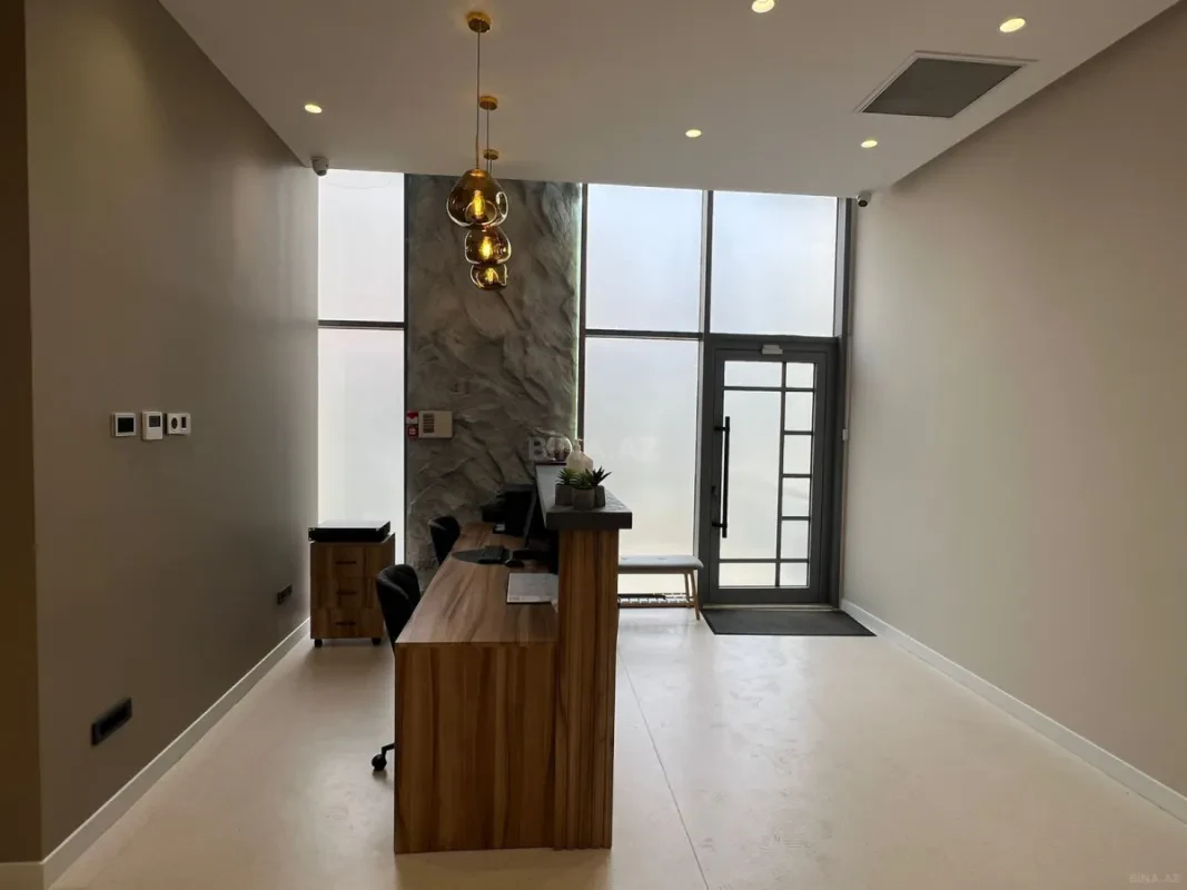 Kirayə verilir obyekt 270 m²