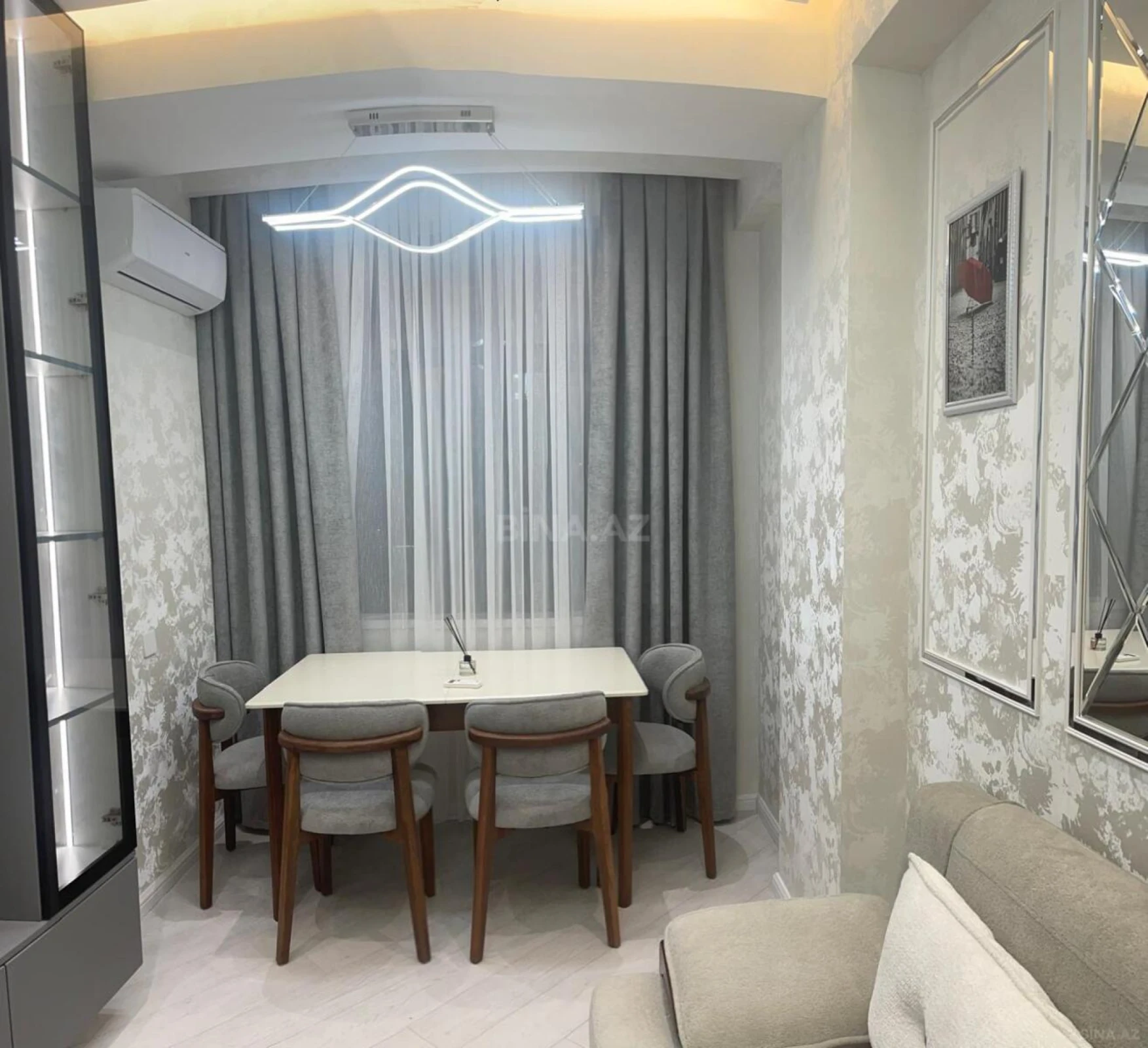 Kirayə verilir 2 otaqlı mənzil 50 m²