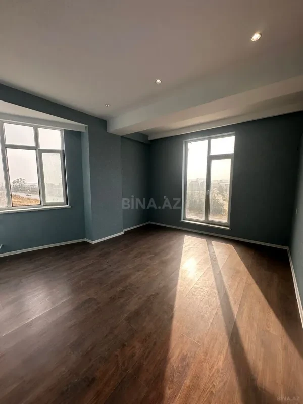 Satılır 3 otaqlı mənzil 102 m²