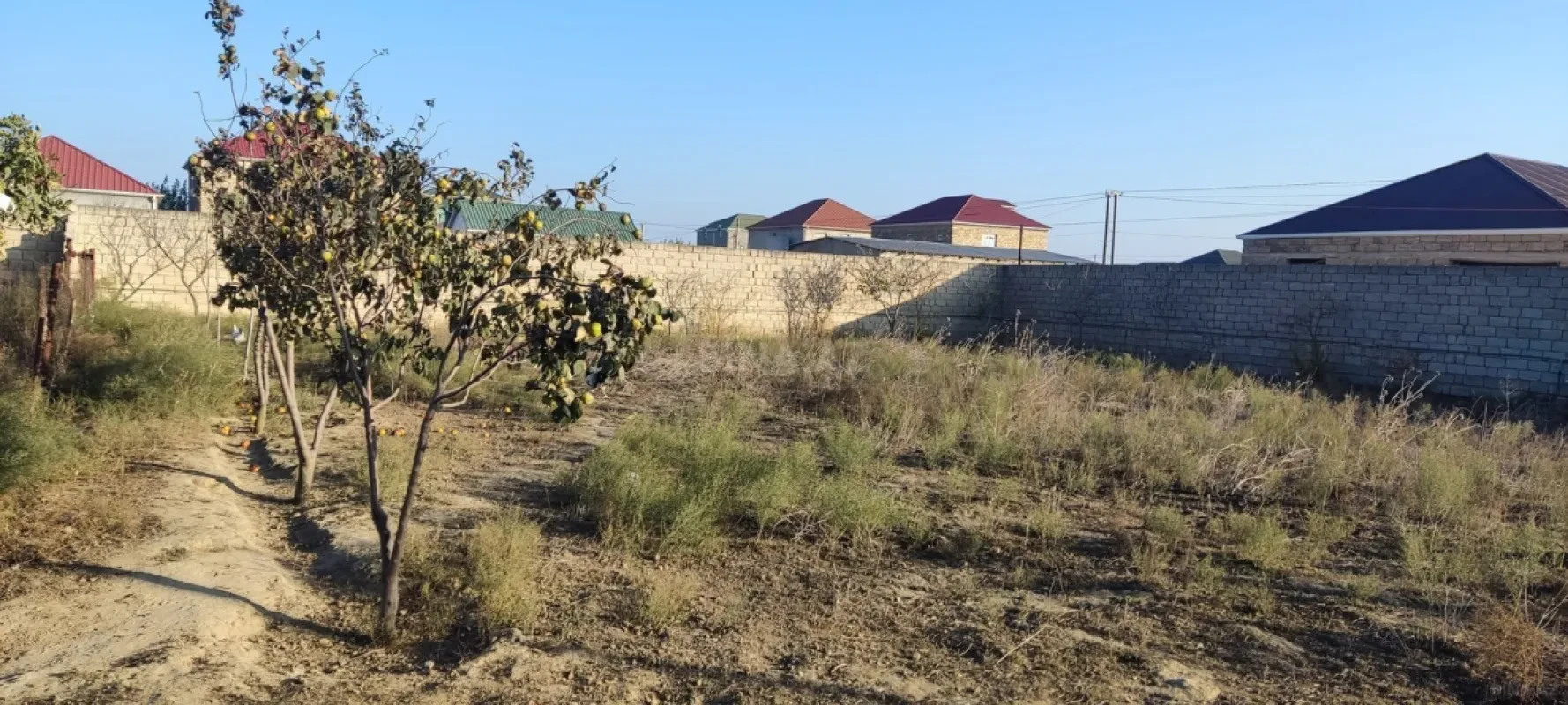 Satılır torpaq sahəsi 10 m²